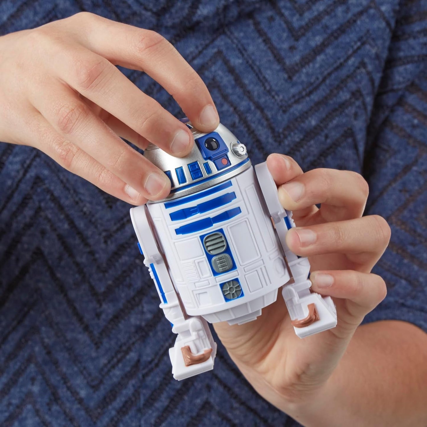 Bop It! Game Star Wars R2-D2 Edition, Gifts for Kids, Electronic Games for Kids Ages 8 and Up